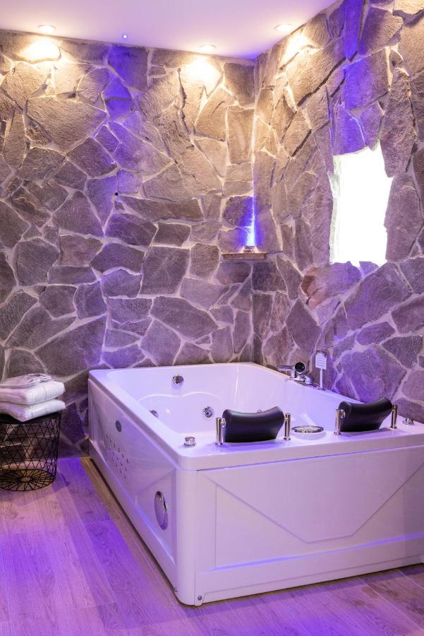 Lovely Rooms - Guest House Suites تريدجانو المظهر الخارجي الصورة