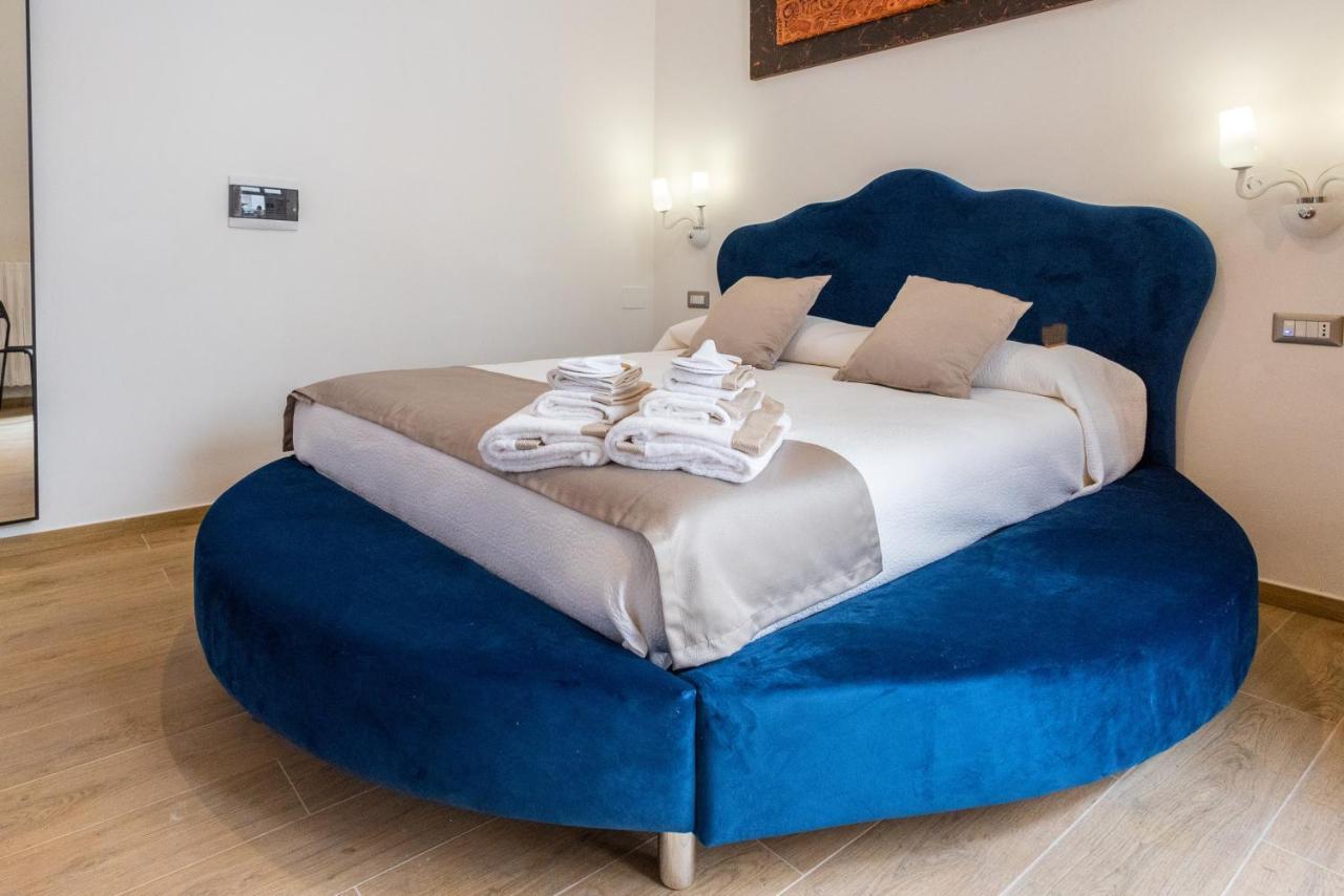 Lovely Rooms - Guest House Suites تريدجانو المظهر الخارجي الصورة